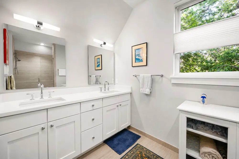 1506 W Saint Johns Avenue Austin, TX 78757