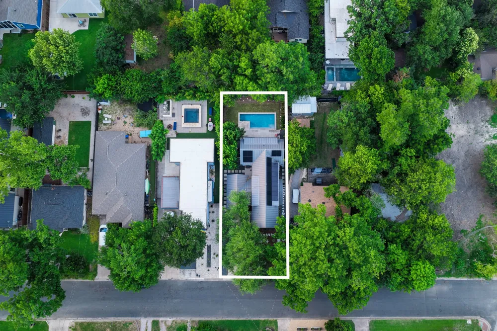1506 W Saint Johns Avenue Austin, TX 78757