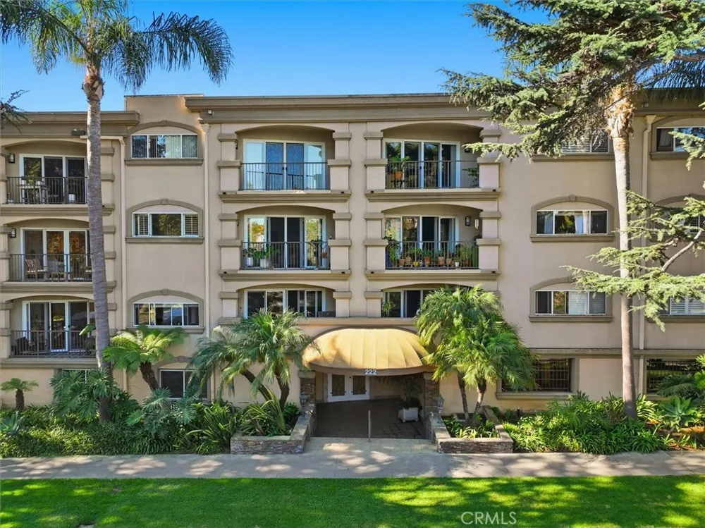 222 7th Street #202 Santa Monica, CA 90402