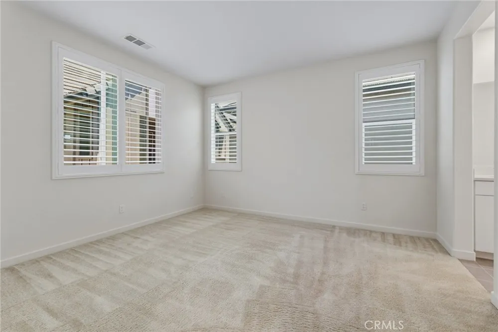 15982 Parkhouse #2 Fontana, CA 92336