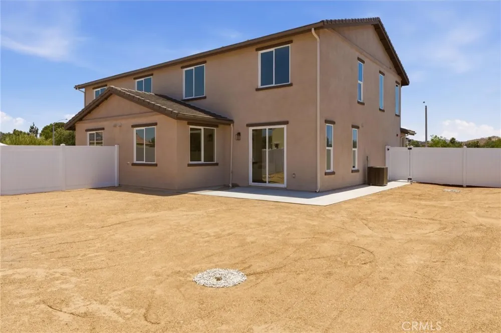 10665 Alborz Ct. Riverside, CA 92505