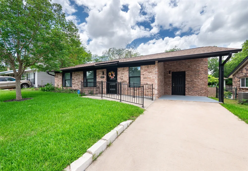 6010 Waycross Drive Austin, TX 78745