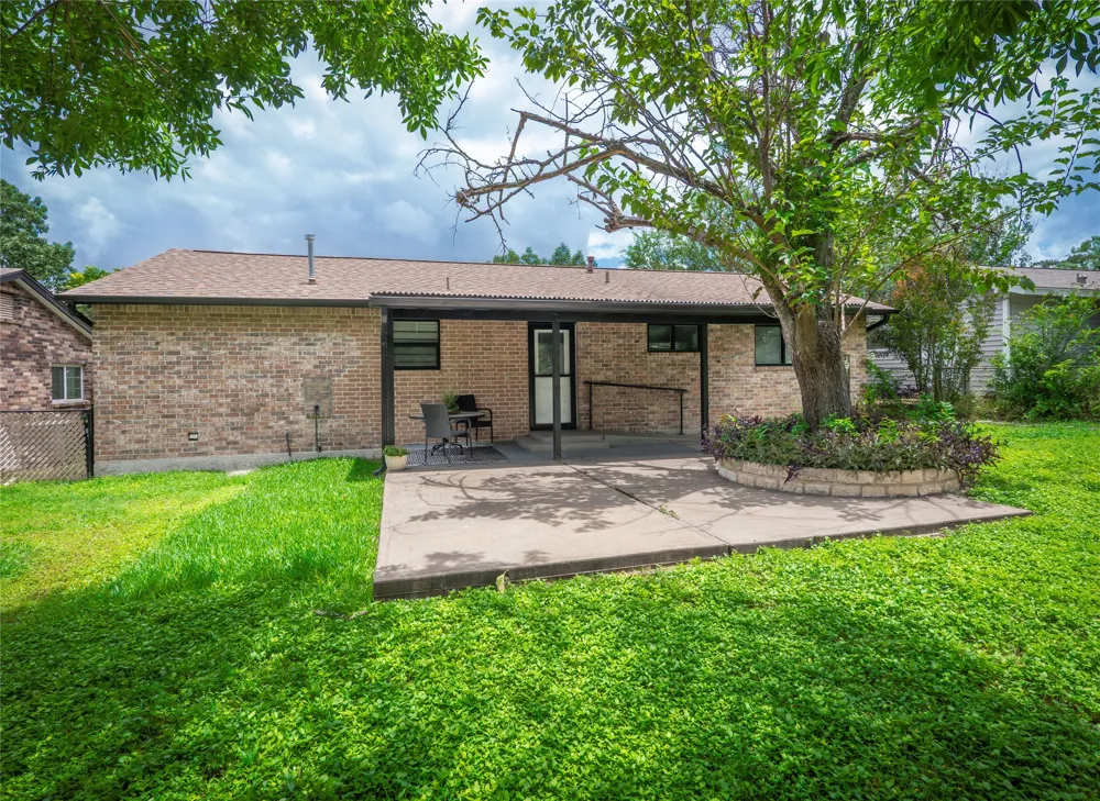 6010 Waycross Drive Austin, TX 78745