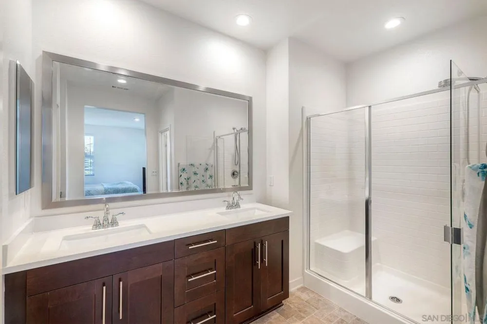 4134 Vela Way Oceanside, CA 92057