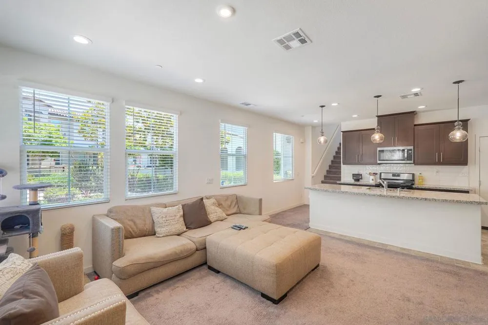 4134 Vela Way Oceanside, CA 92057