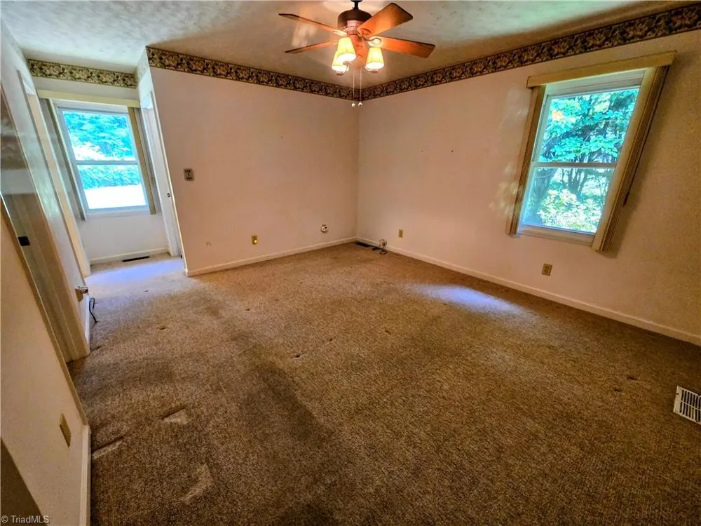 171 Idlewild Drive Randleman, NC 27317