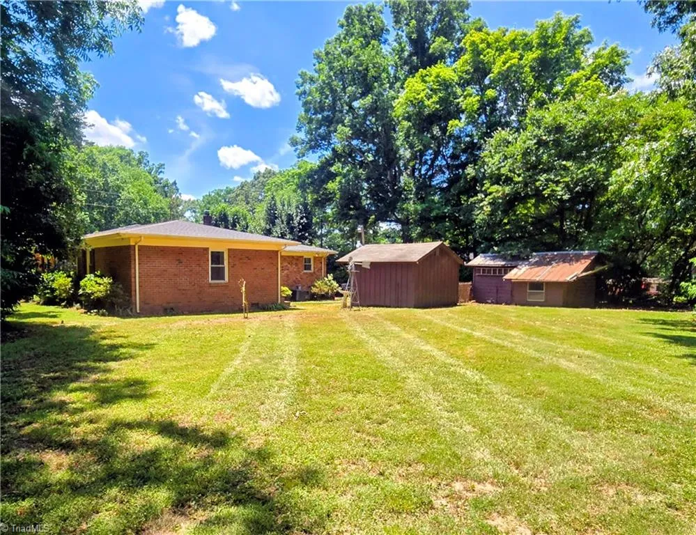 171 Idlewild Drive Randleman, NC 27317