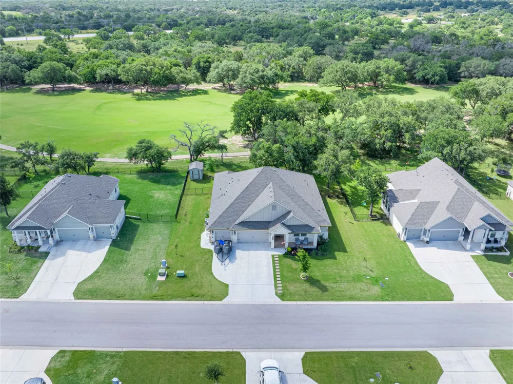176 Tom Kite Drive Burnet, TX 78611
