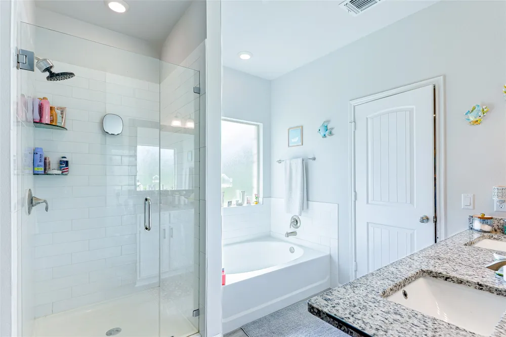 176 Tom Kite Drive Burnet, TX 78611