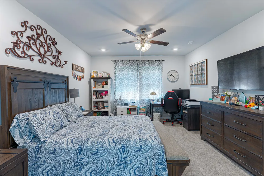 176 Tom Kite Drive Burnet, TX 78611
