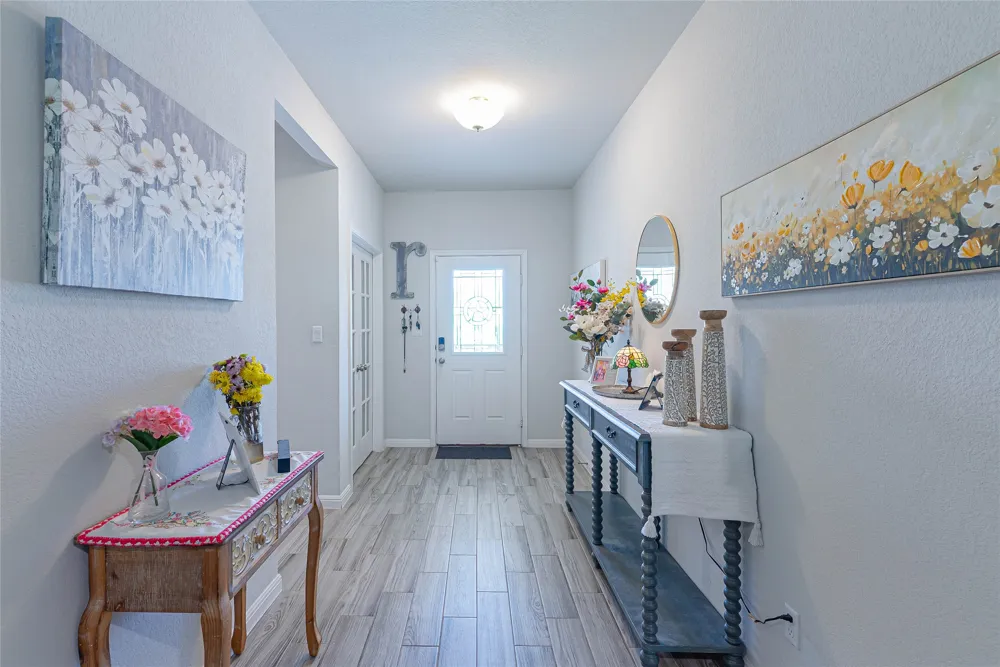 176 Tom Kite Drive Burnet, TX 78611