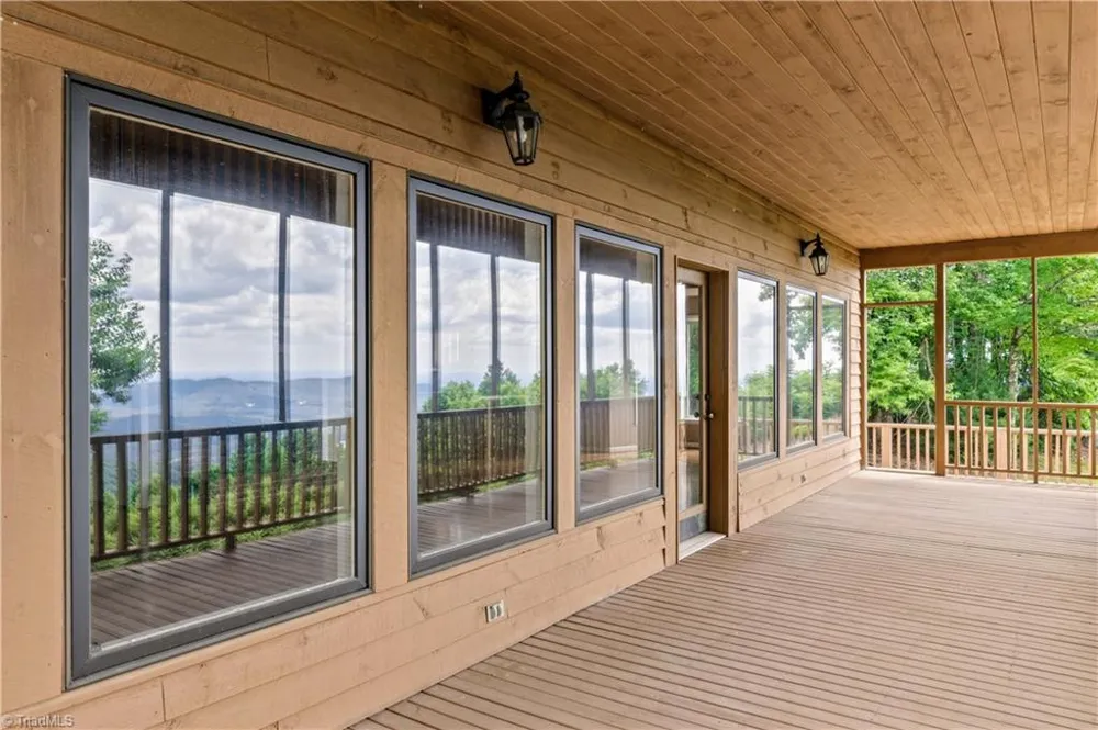 576 Lake Vista Drive Glade Valley, NC 28627