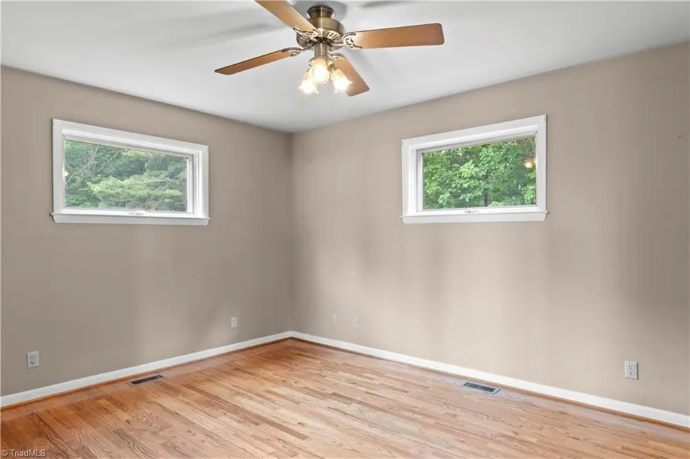 576 Lake Vista Drive Glade Valley, NC 28627