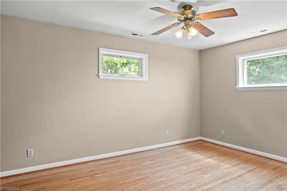 576 Lake Vista Drive Glade Valley, NC 28627