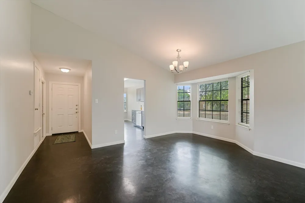 805 Live Oak Drive Cedar Park, TX 78613