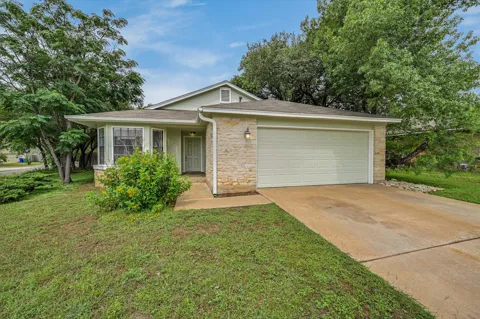 805 Live Oak Drive