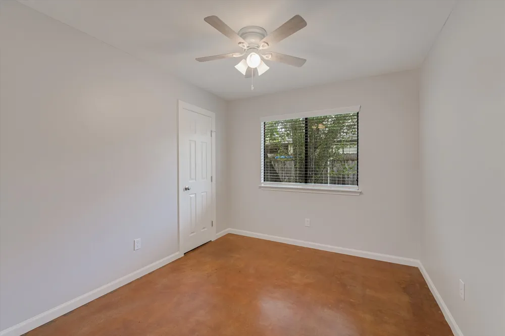 805 Live Oak Drive Cedar Park, TX 78613