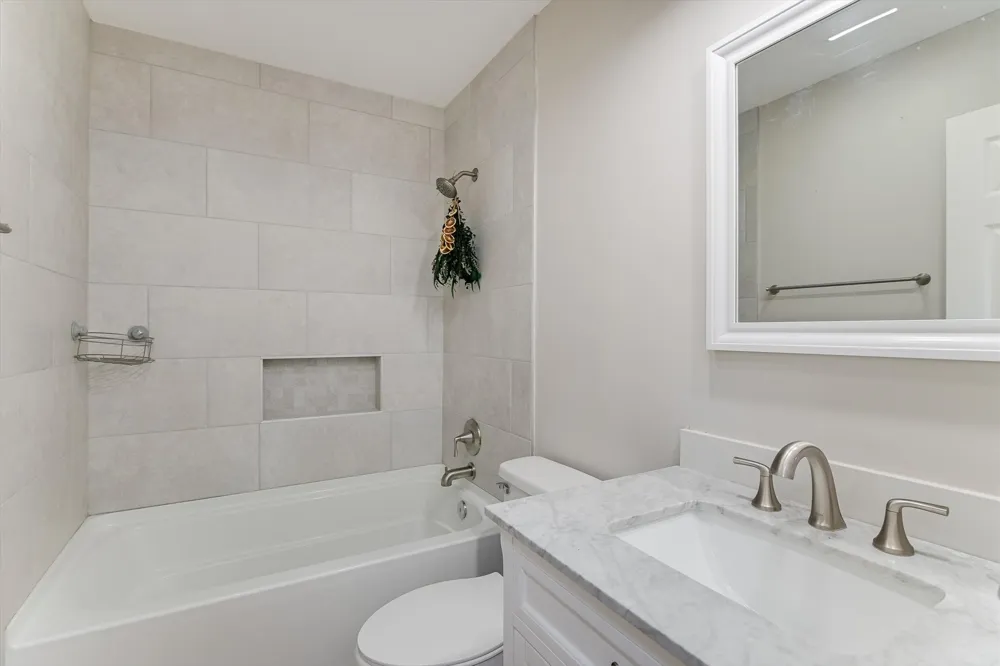 805 Live Oak Drive Cedar Park, TX 78613
