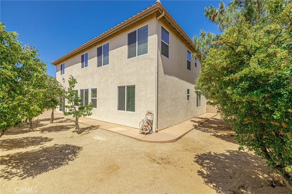 42327 42nd Street W Quartz Hill, CA 93536