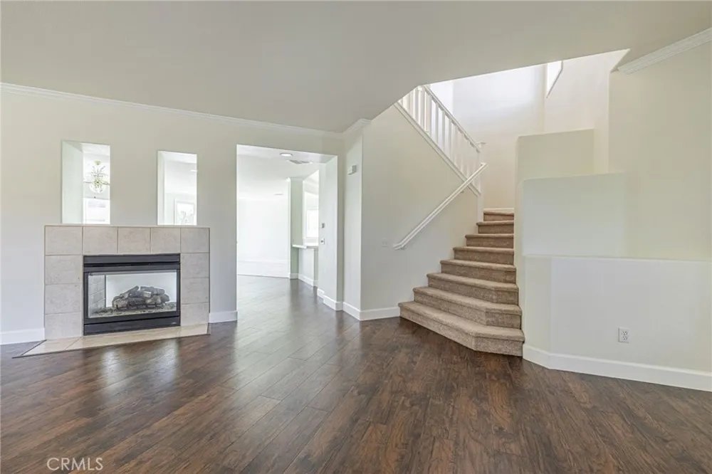 42327 42nd Street W Quartz Hill, CA 93536