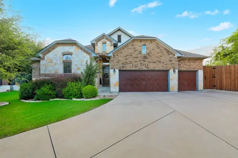 2304 Vaquero Cove