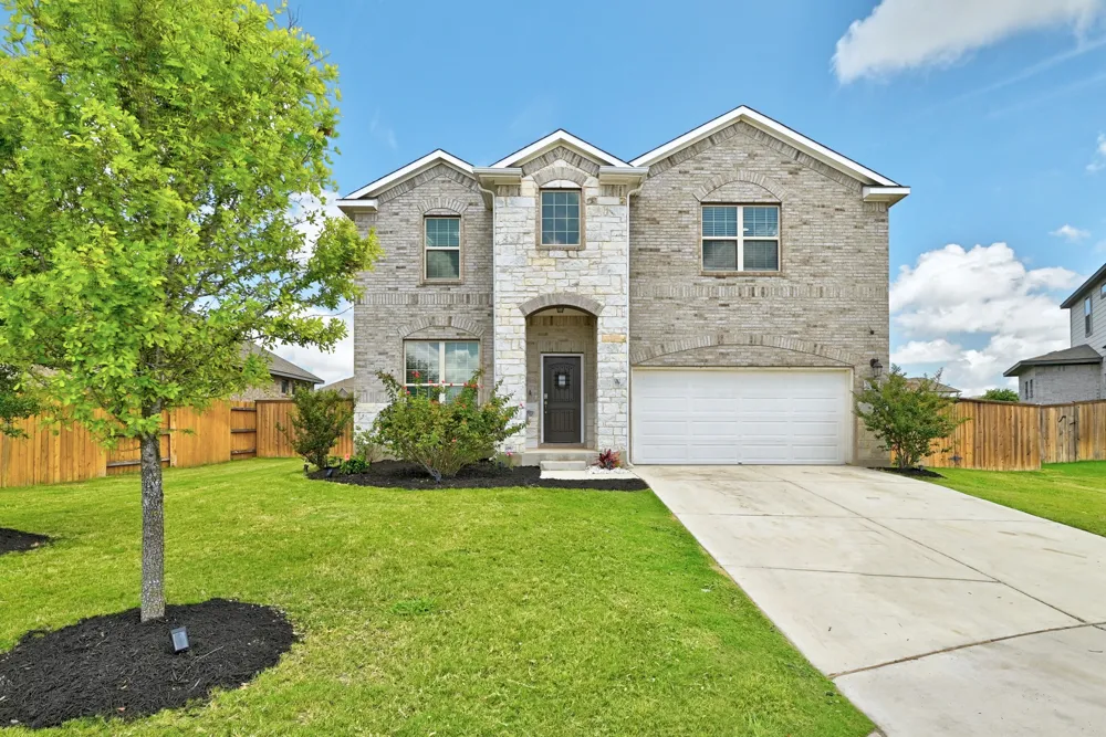 20324 Clare Island Bend Pflugerville, TX 78660