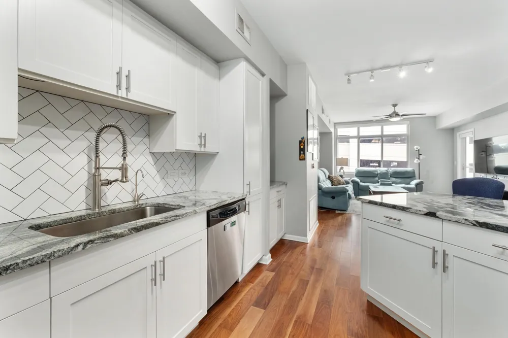 54 Rainey Street #609 Austin, TX 78701