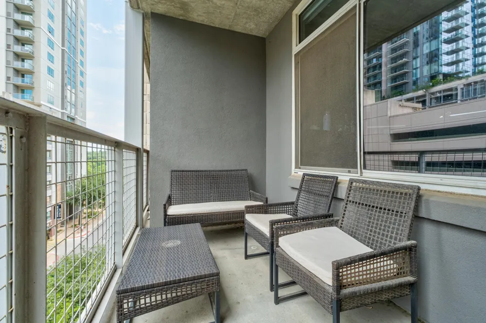 54 Rainey Street #609 Austin, TX 78701