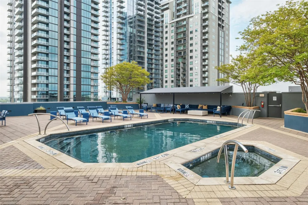 54 Rainey Street #609 Austin, TX 78701