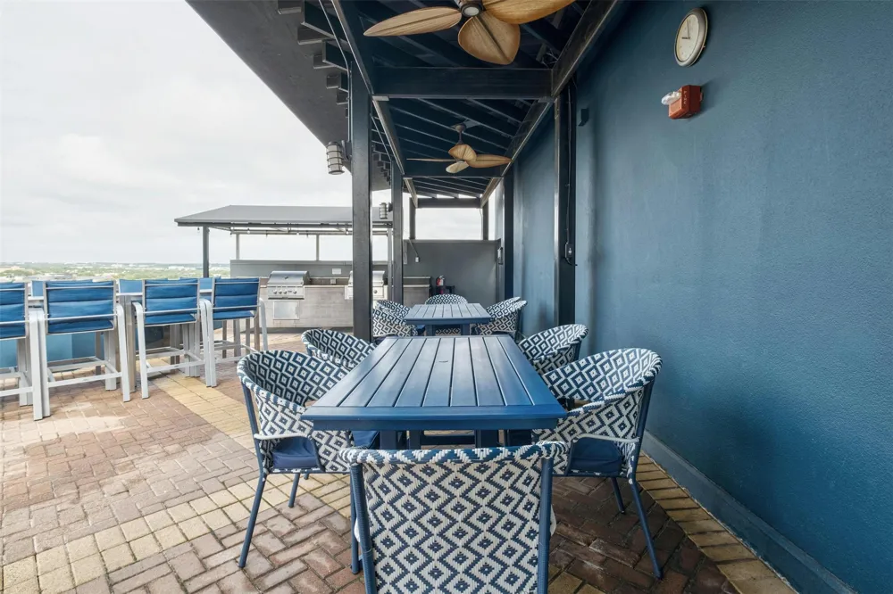 54 Rainey Street #609 Austin, TX 78701