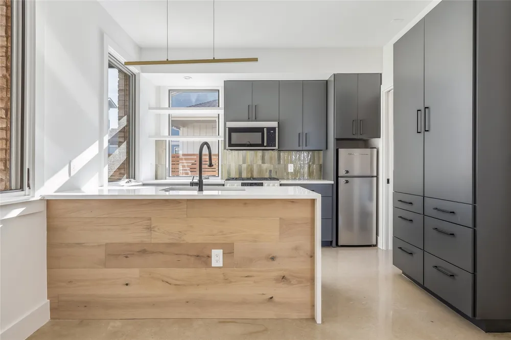 3604 Tom Miller Street Austin, TX 78723