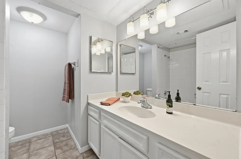 1601 Faro Drive #1404 Austin, TX 78741