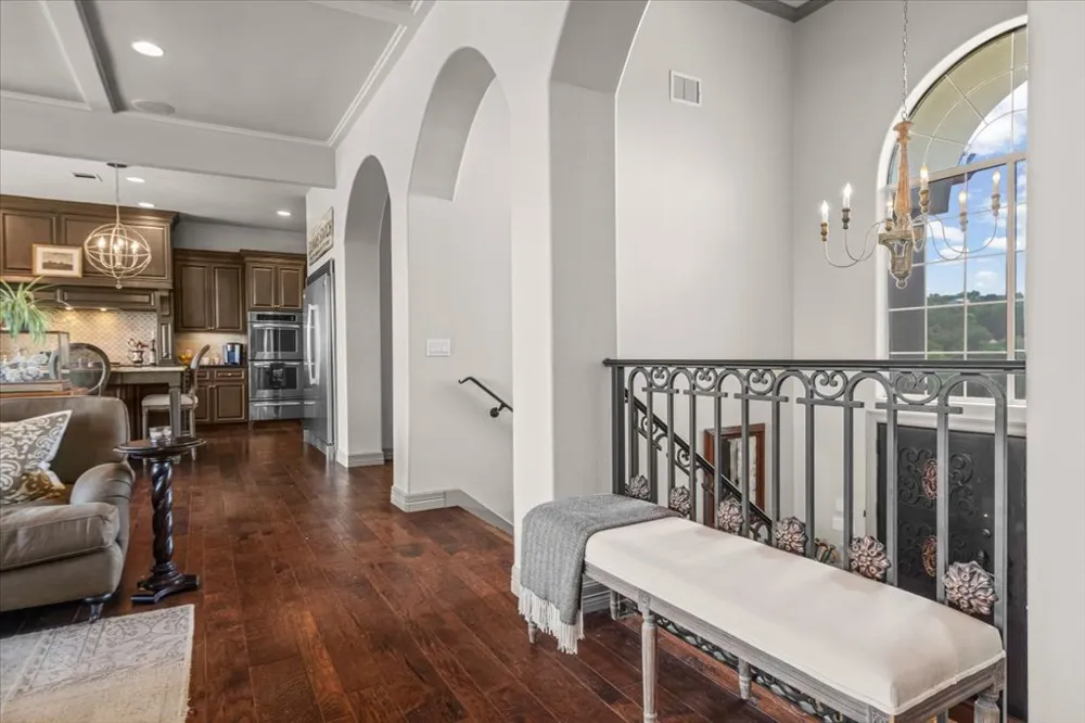 5201 Great Divide Drive Bee Cave, TX 78738