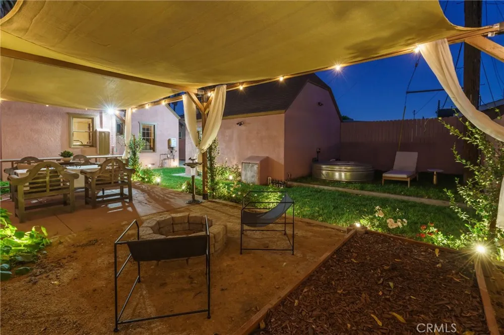 2015 San Francisco Avenue Long Beach, CA 90806
