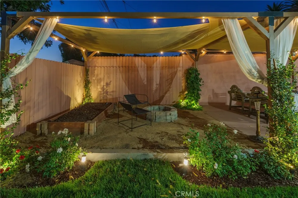 2015 San Francisco Avenue Long Beach, CA 90806