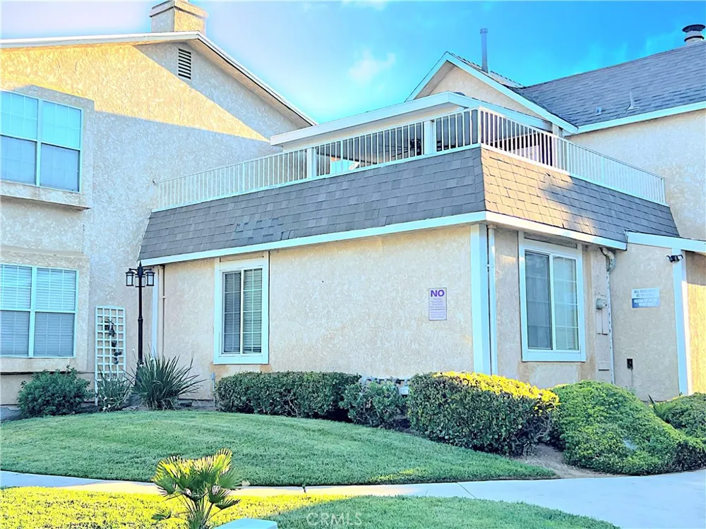 43639 Park Avenue Lancaster, CA 93534