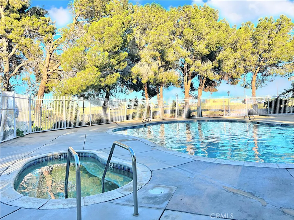 43639 Park Avenue Lancaster, CA 93534