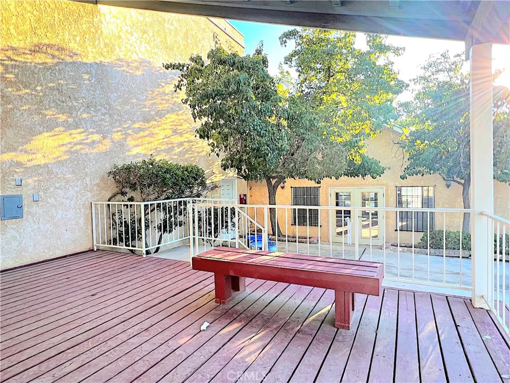 43639 Park Avenue Lancaster, CA 93534