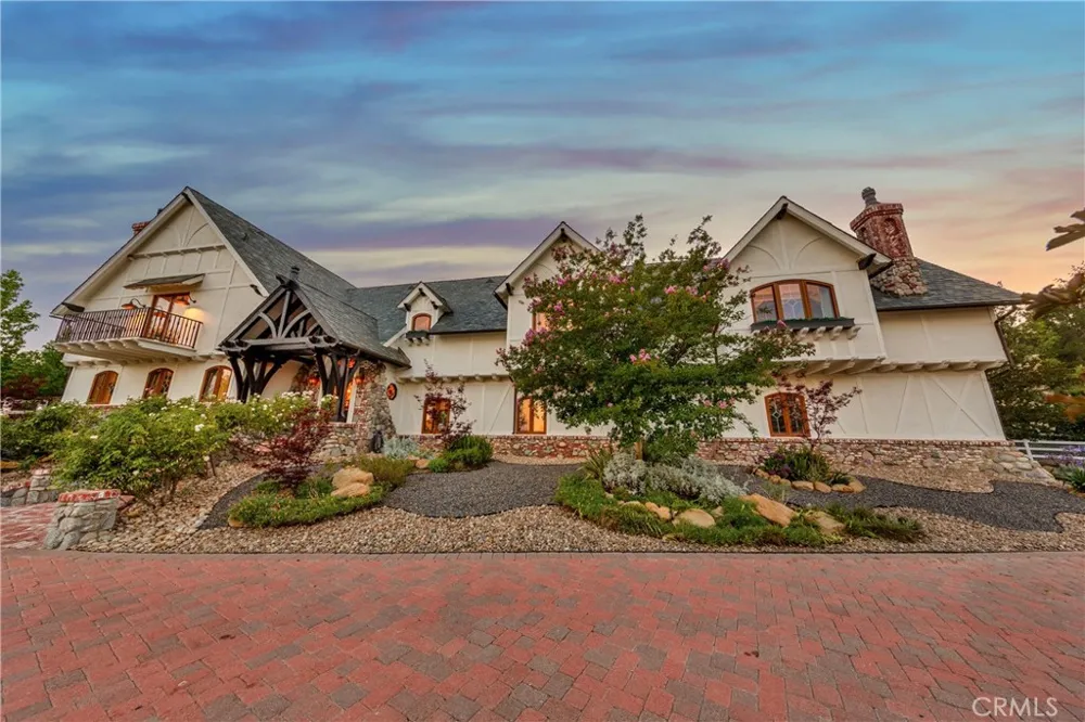 85 Saddlebow Road Bell Canyon, CA 91307