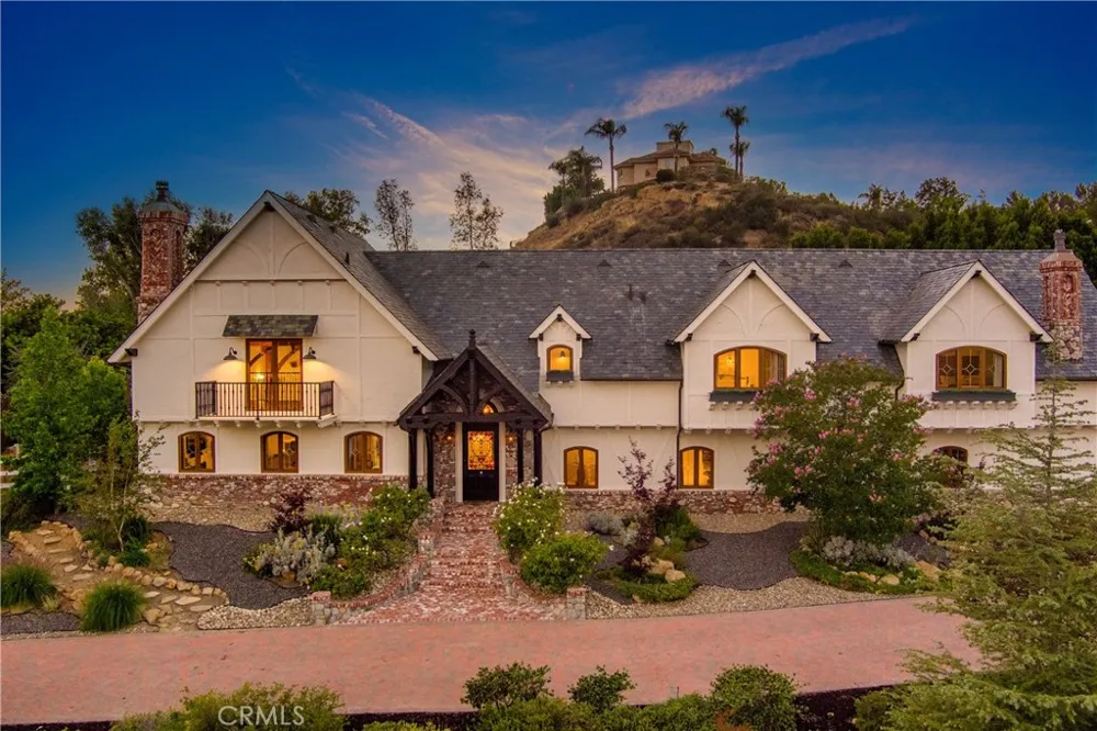 85 Saddlebow Road Bell Canyon, CA 91307