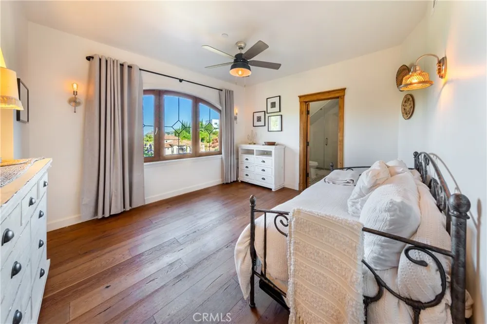 85 Saddlebow Road Bell Canyon, CA 91307