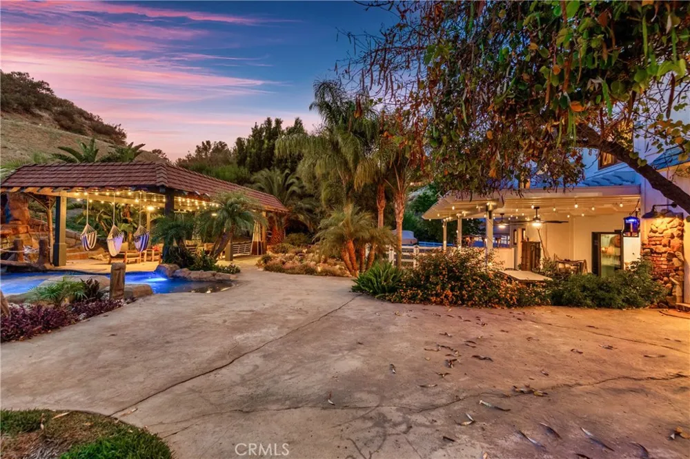 85 Saddlebow Road Bell Canyon, CA 91307