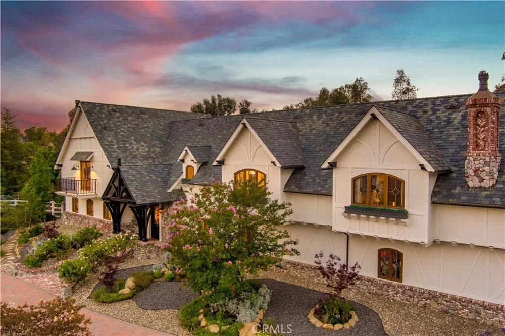 85 Saddlebow Road Bell Canyon, CA 91307