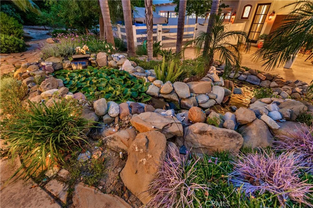 85 Saddlebow Road Bell Canyon, CA 91307