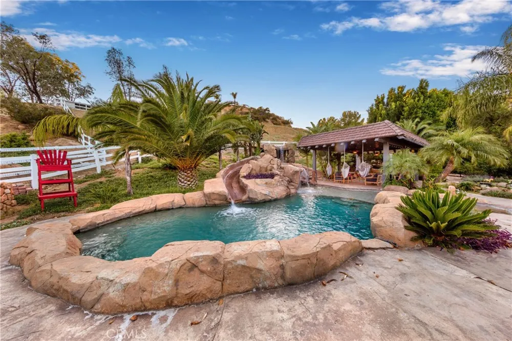 85 Saddlebow Road Bell Canyon, CA 91307