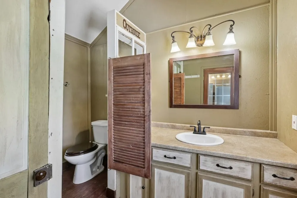 117 Main Street Paige, TX 78659