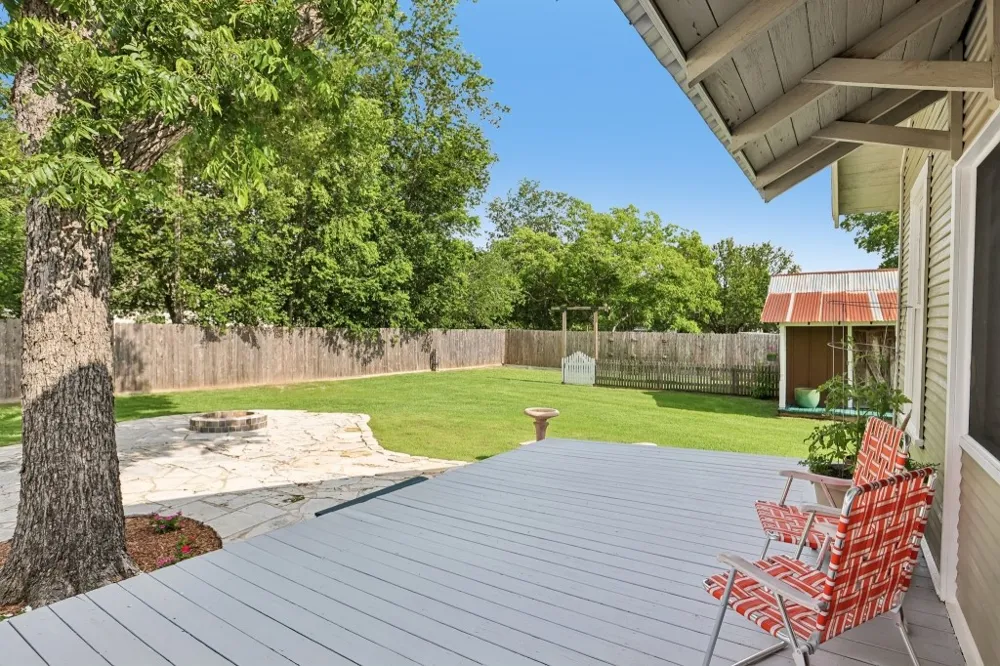 117 Main Street Paige, TX 78659