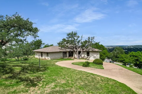6904 Stahl Cove