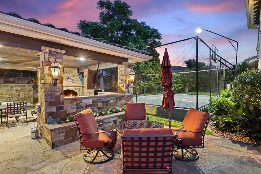 109 Largo Cove Austin, TX 78734