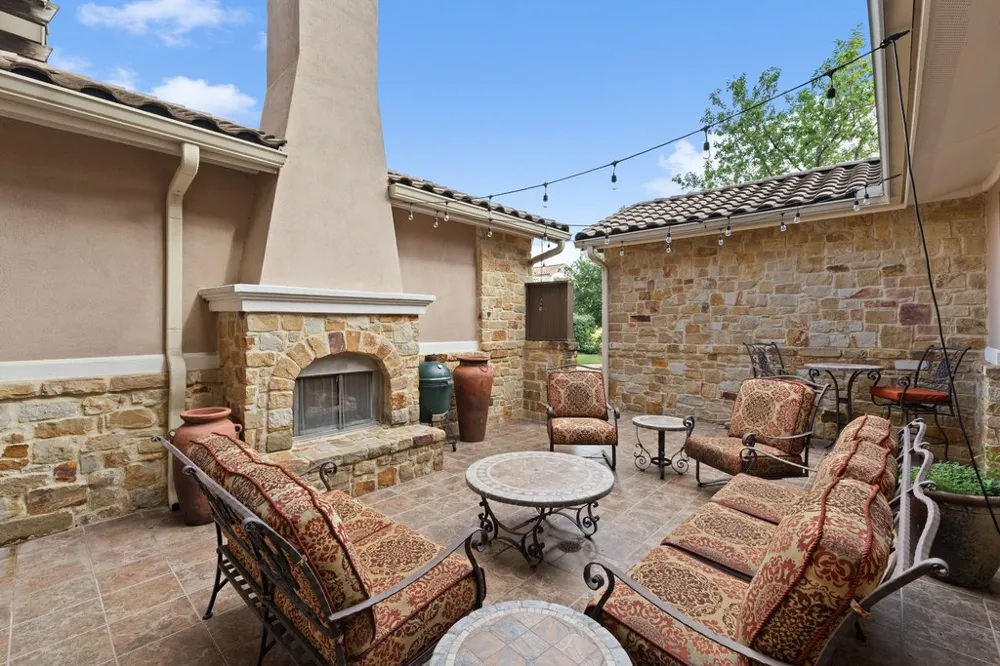 109 Largo Cove Austin, TX 78734